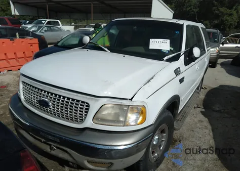 2000 Ford Expedition Eddie Bauer from USA, damaged, VIN 1FMRU1768YLB81673